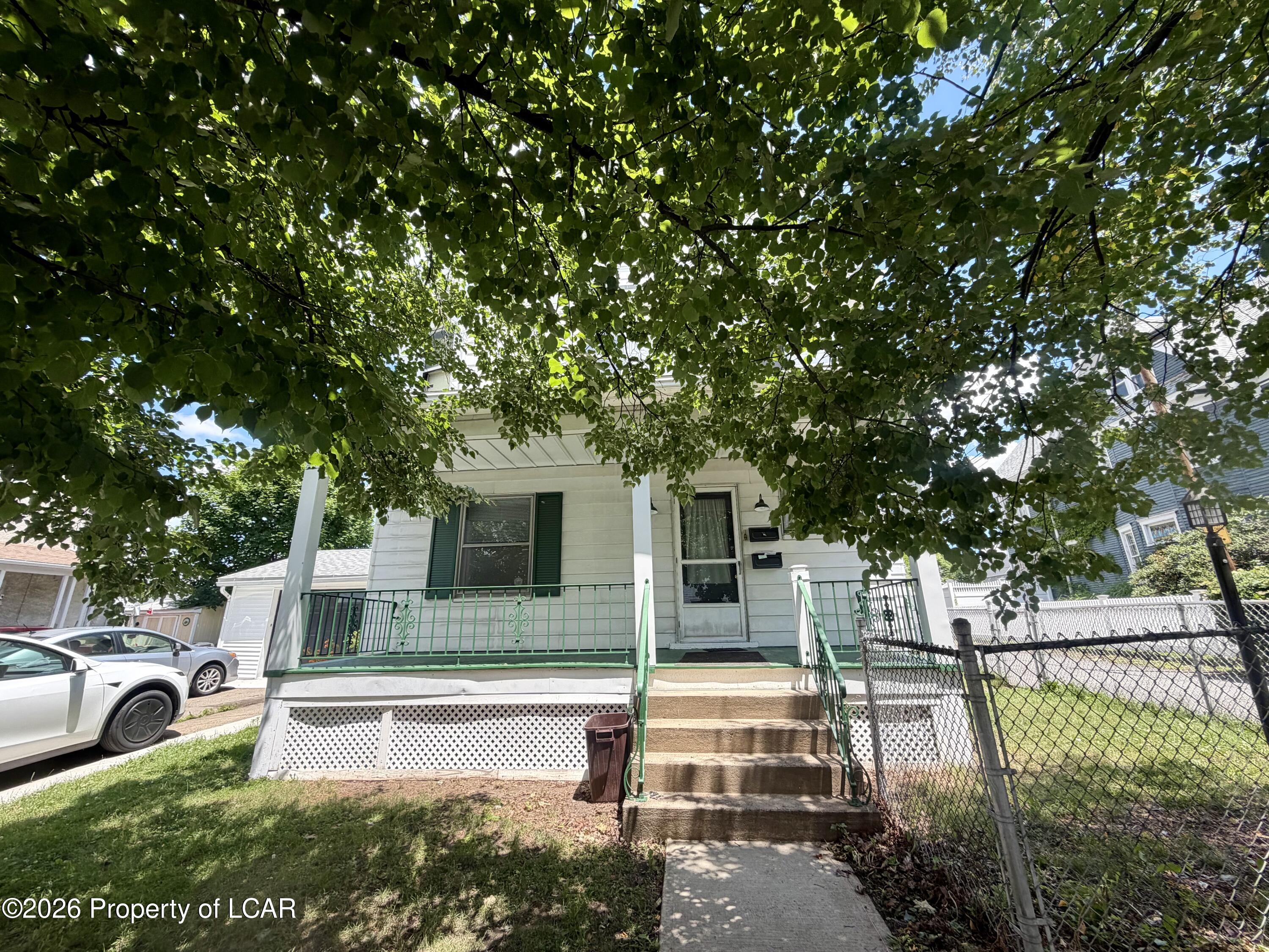 715 Alder Street 1 — photo