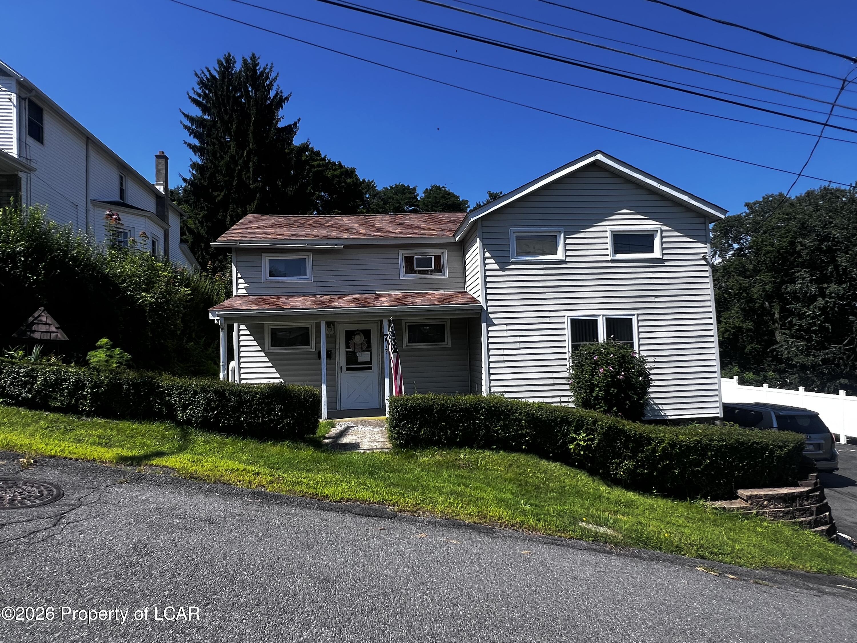 7 Chestnut Hill Road — photo