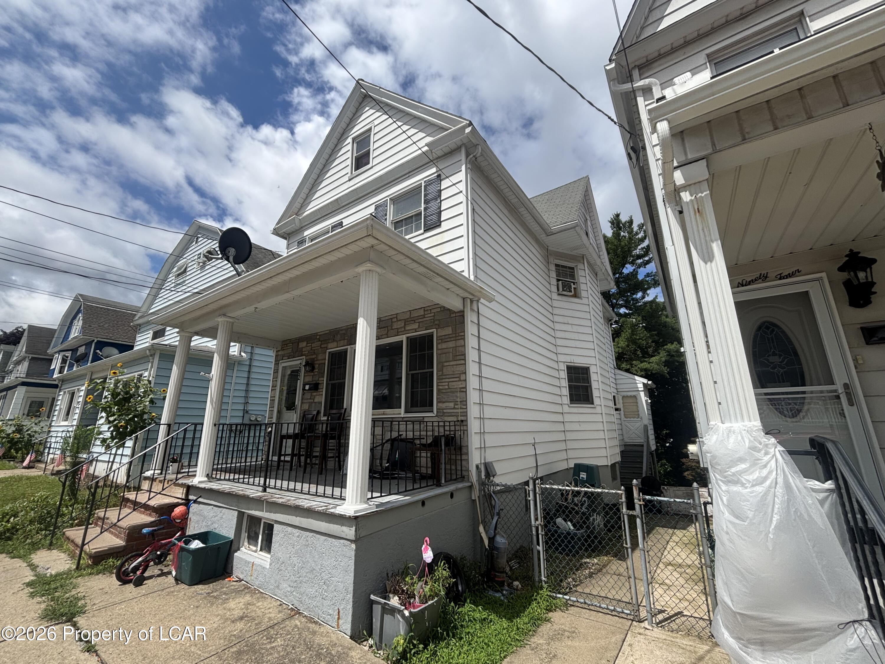 292 New Hancock Street — photo