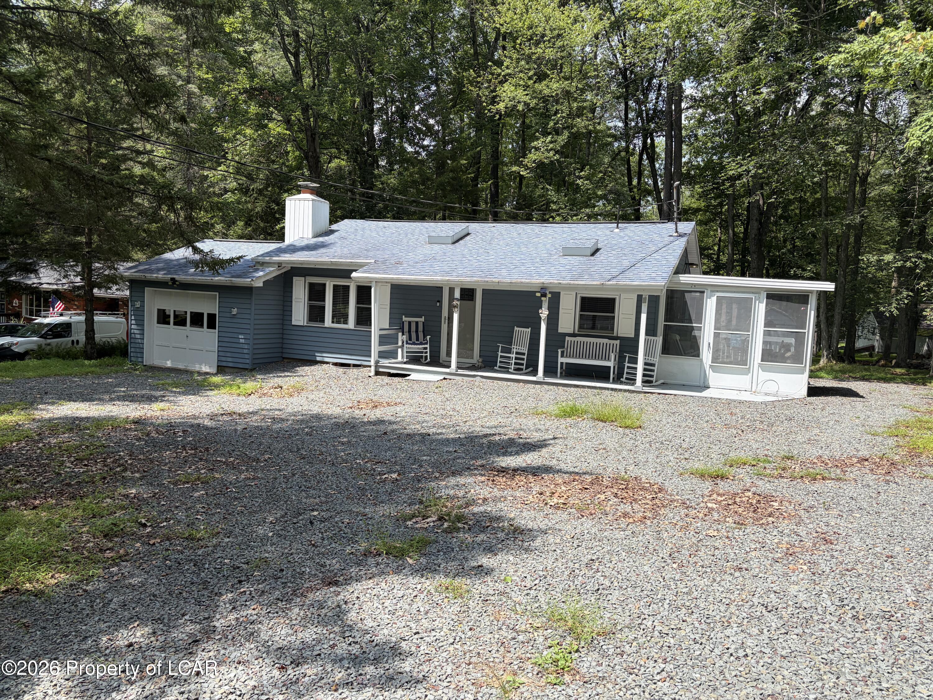 131 Tommys Lane — photo