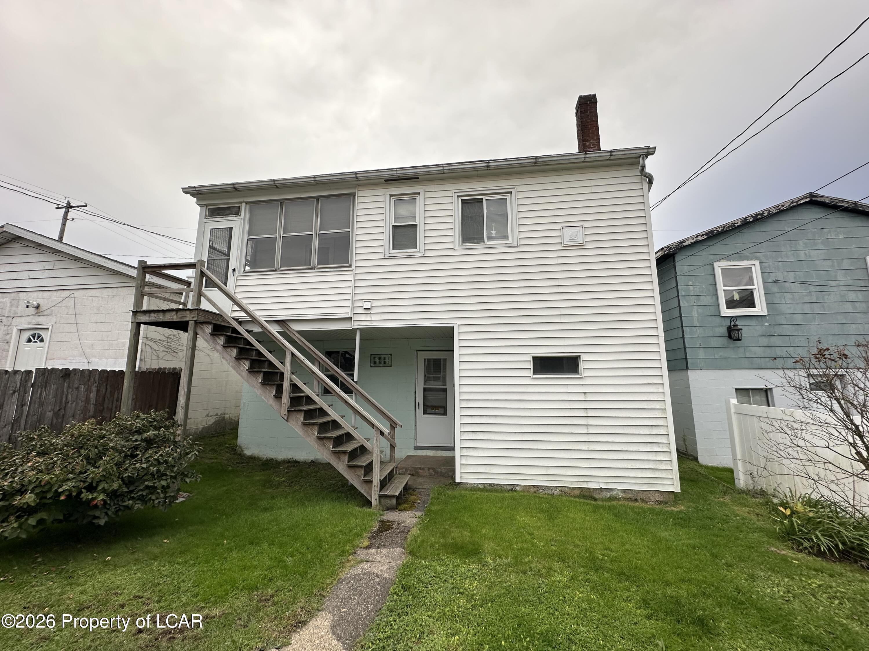 164 Rear Berner, Hazleton, PA 18201 — photo 2
