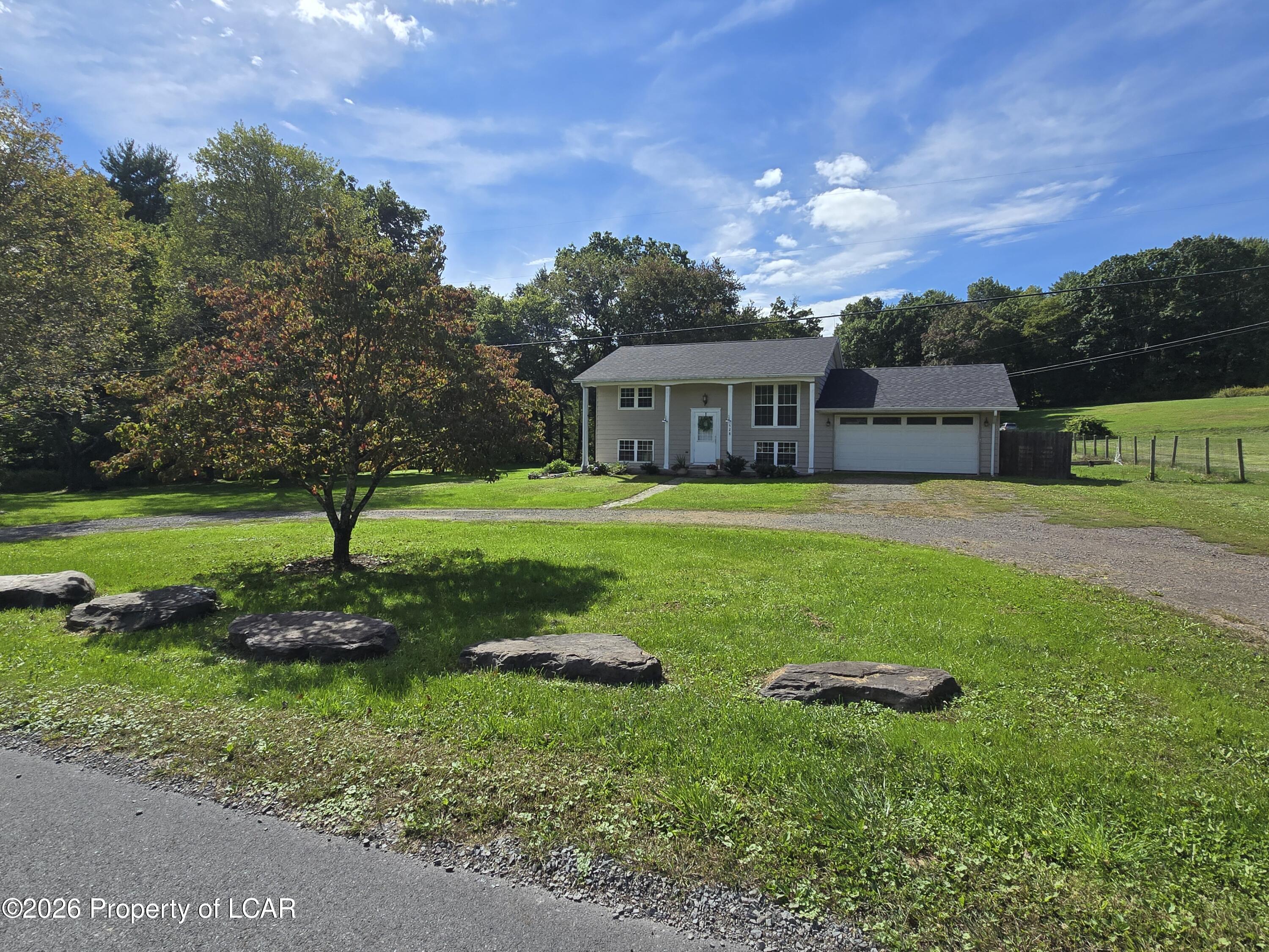528 Brace Road — photo