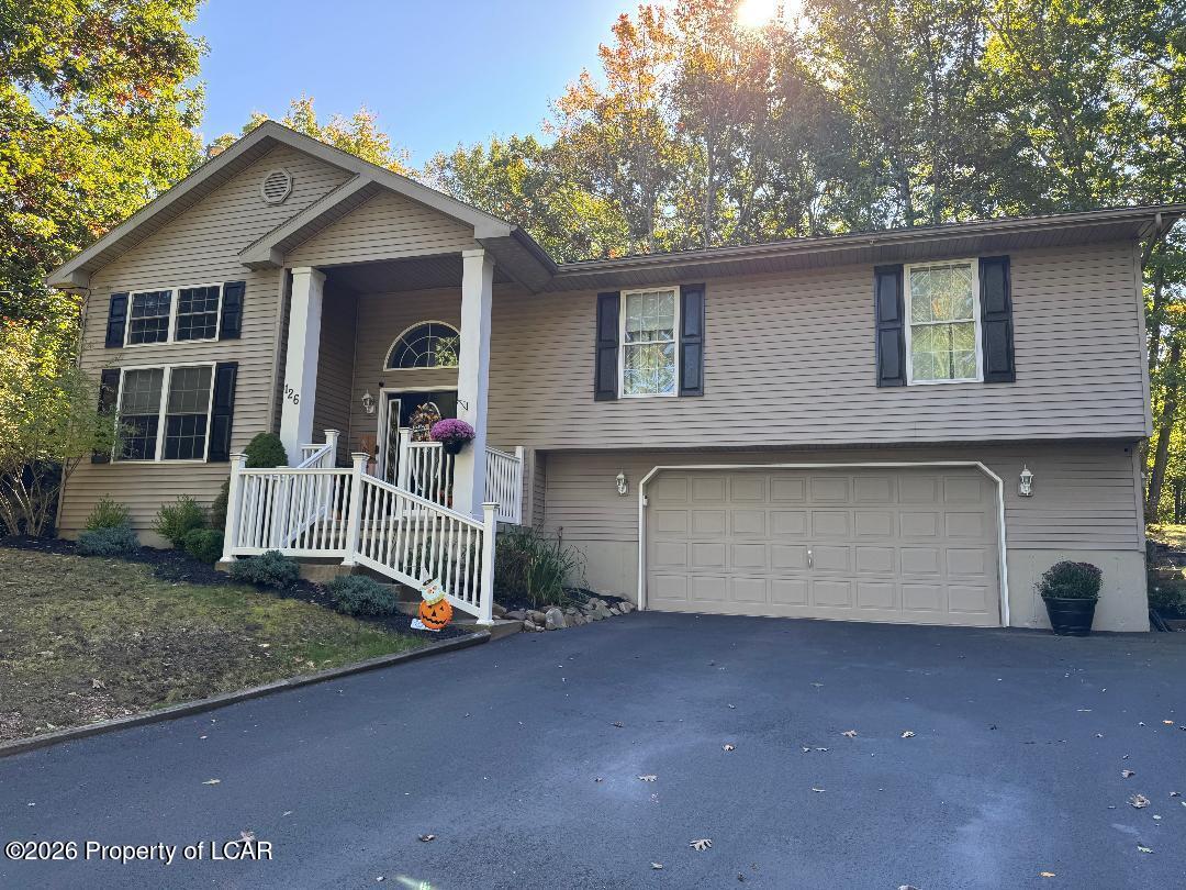 126 Debbie Drive — photo