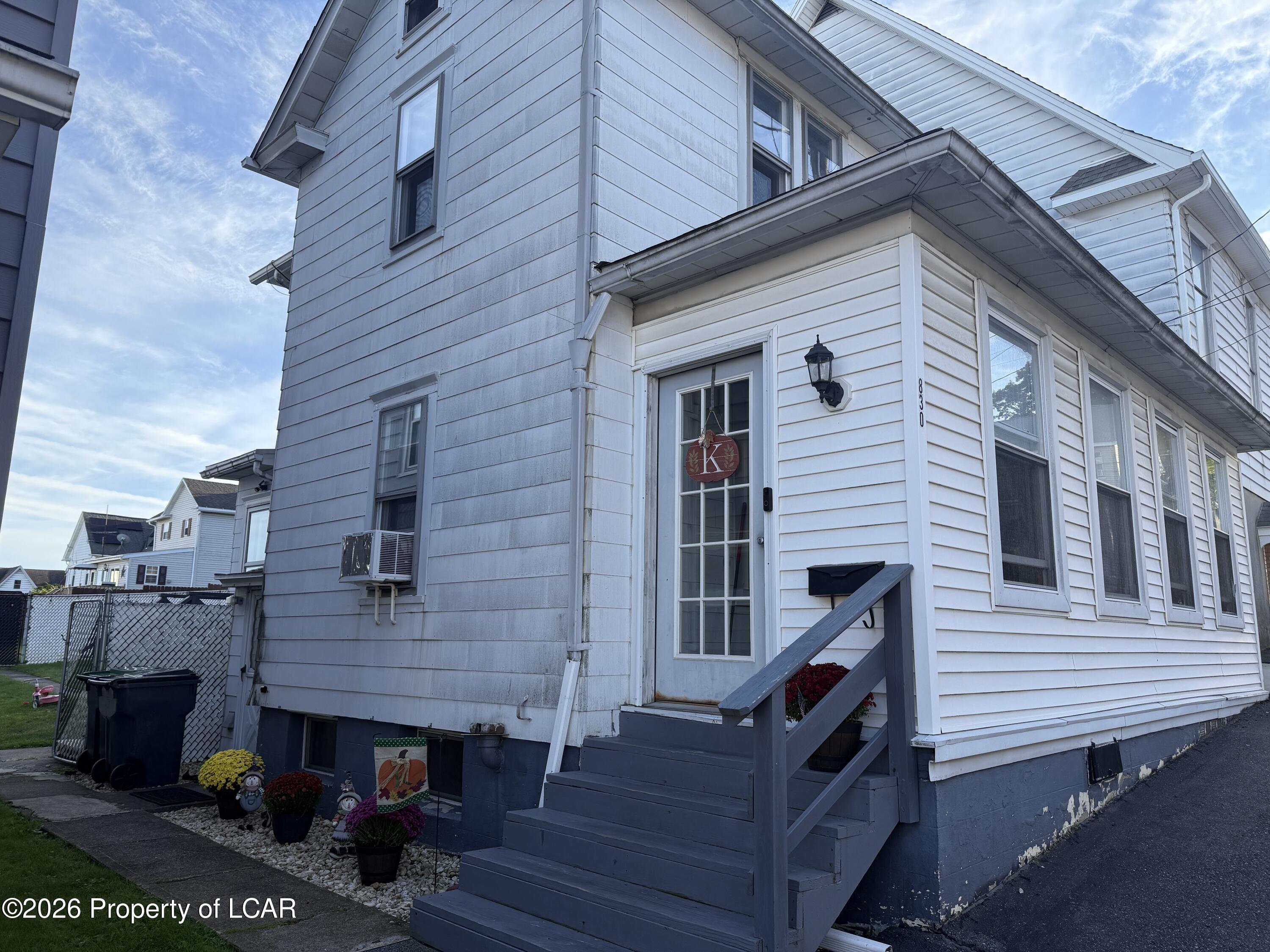 830 Walnut Street, Freeland, PA 18224 | Realty.com