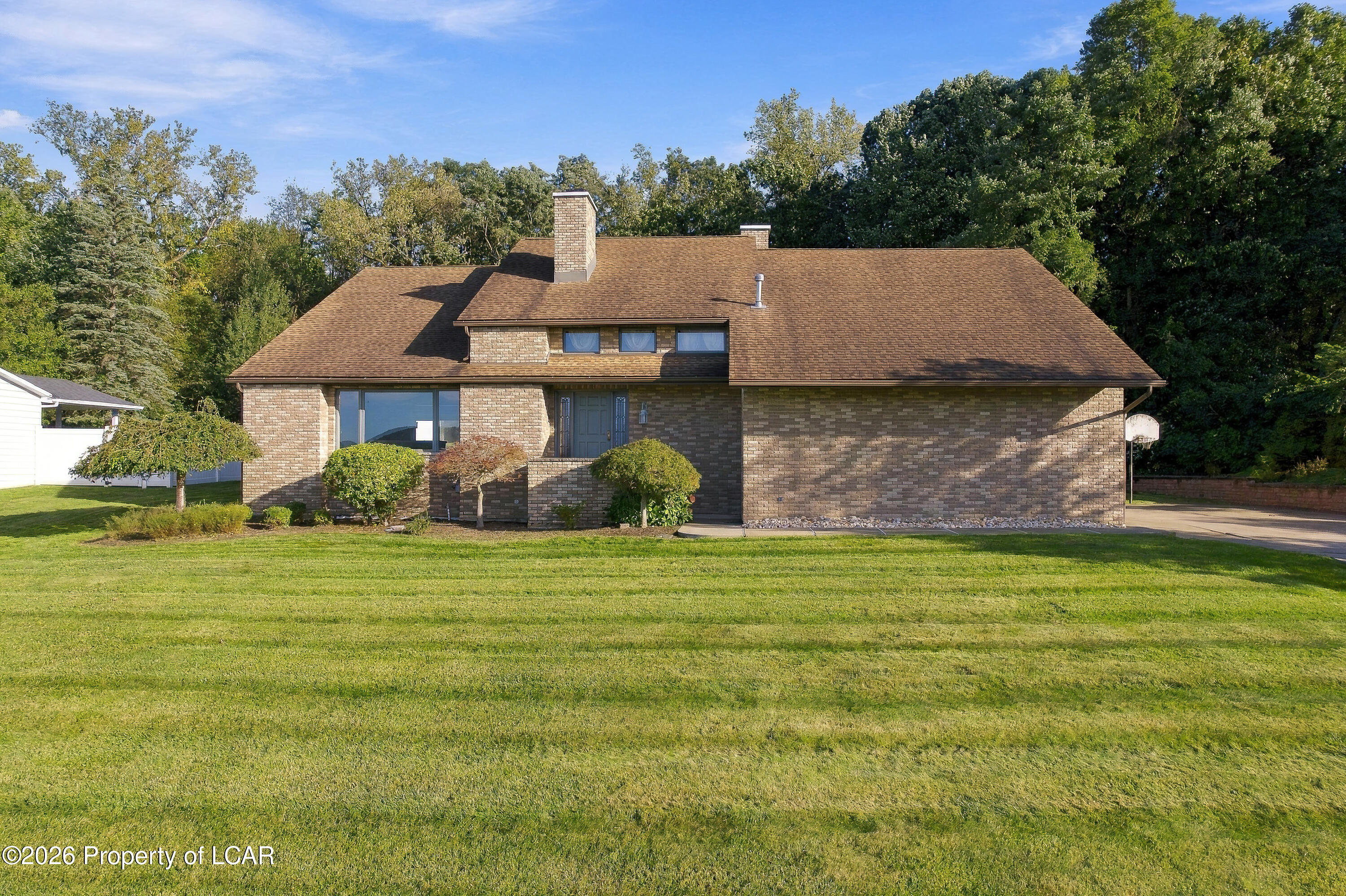 118 S Highland Drive — photo