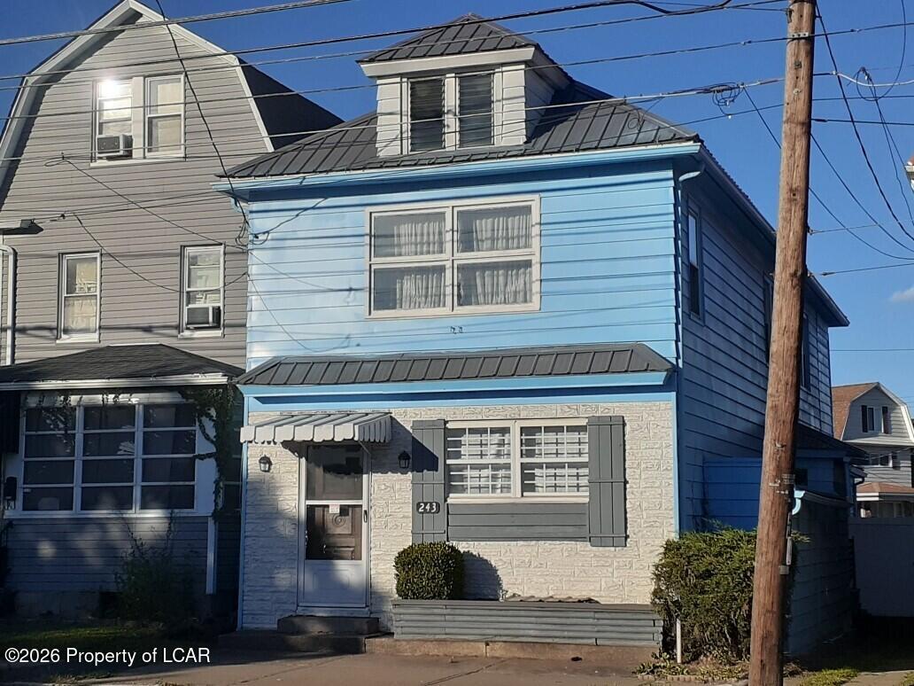 243 West End Road — photo
