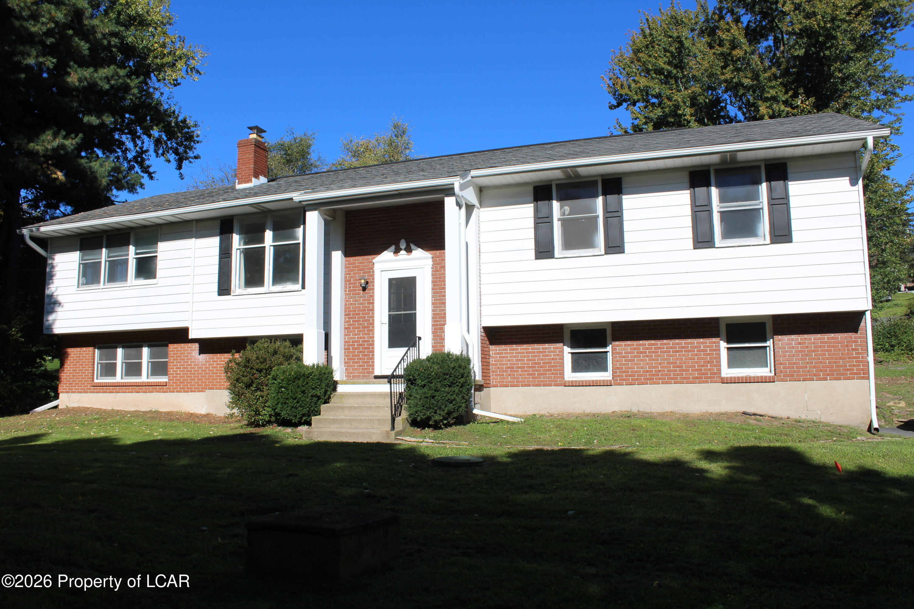 10 W Valley View Drive — photo