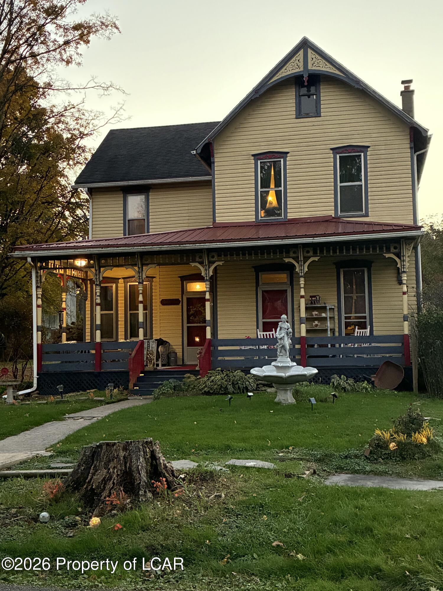 599 Old Tioga — photo