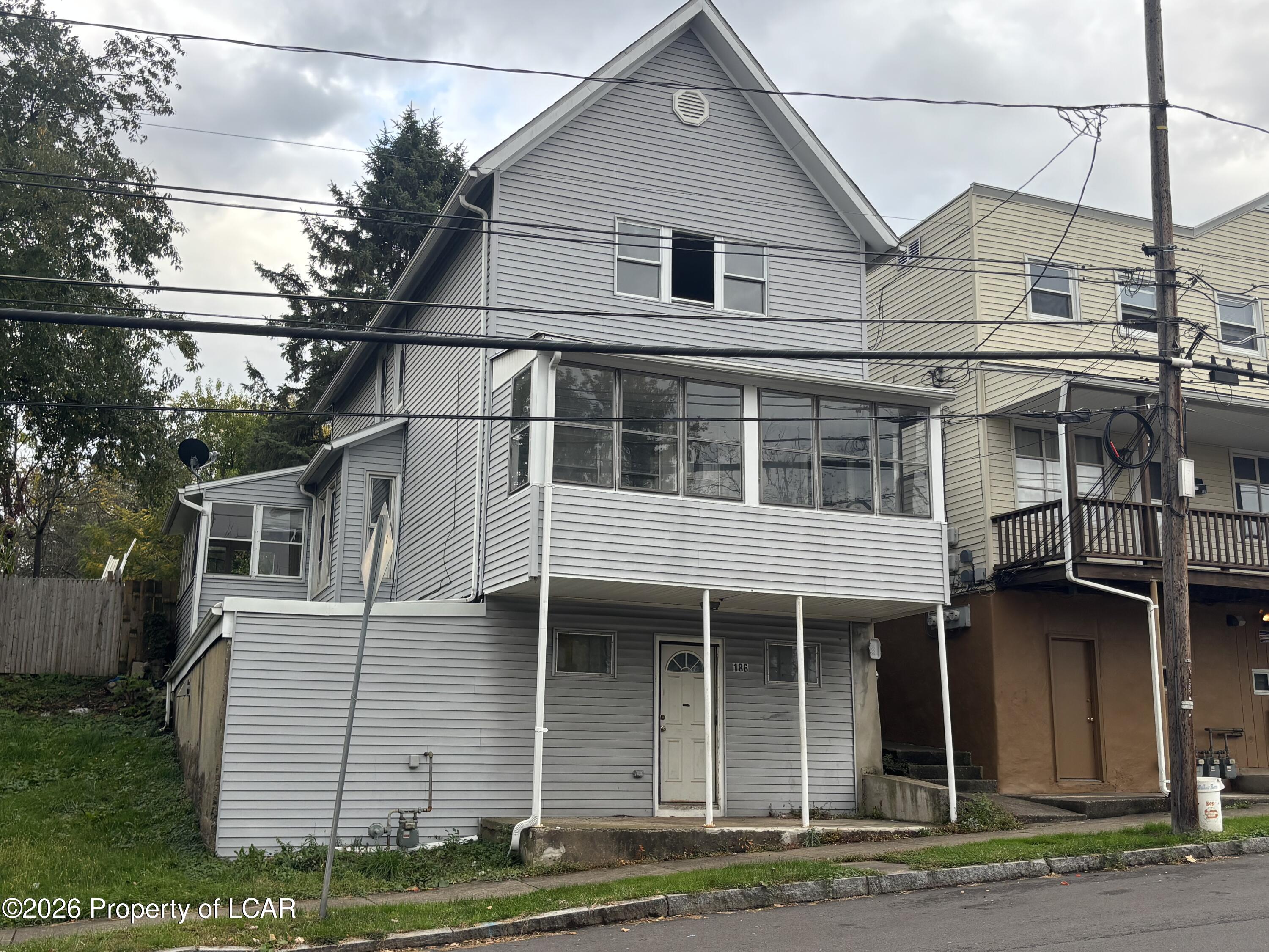 186 High Blvd — photo