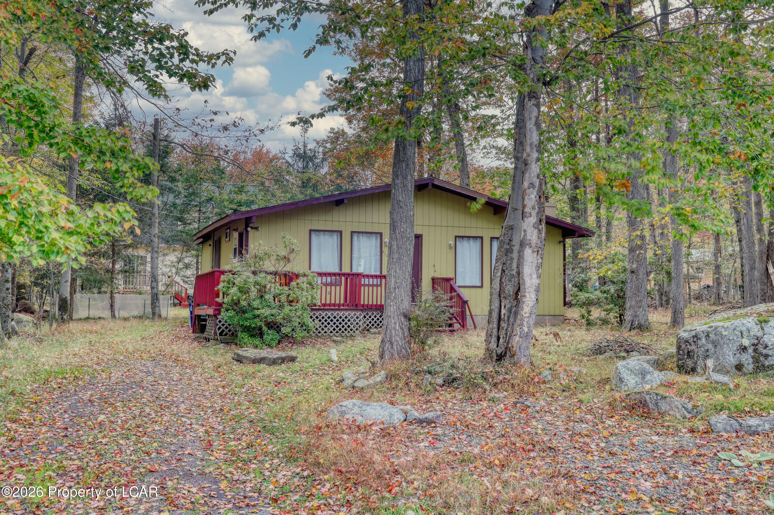 8535 Bumble Bee Way — photo