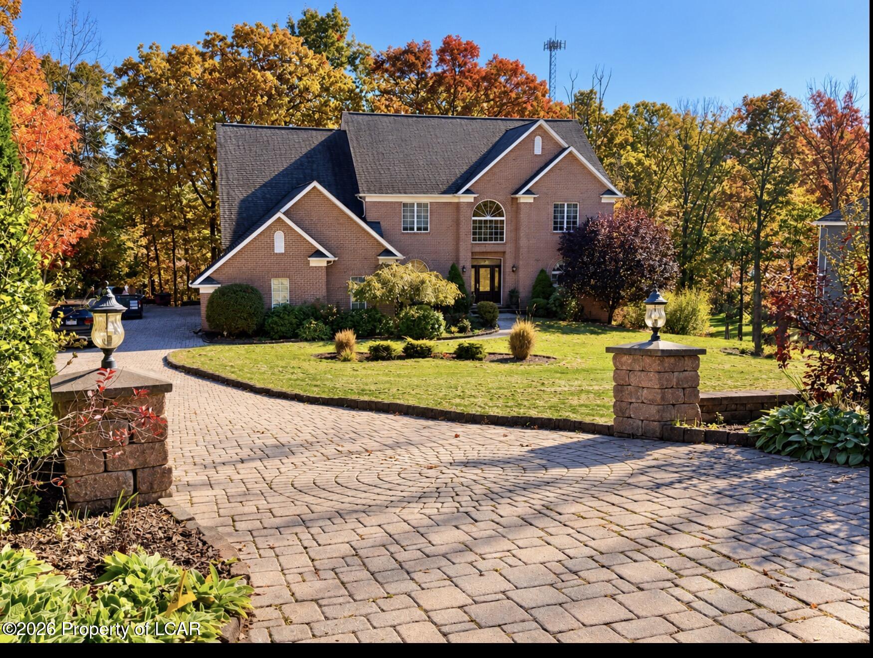 1 Peachwood Drive — photo