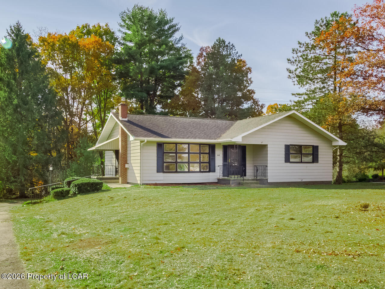 44 Forest Drive — photo