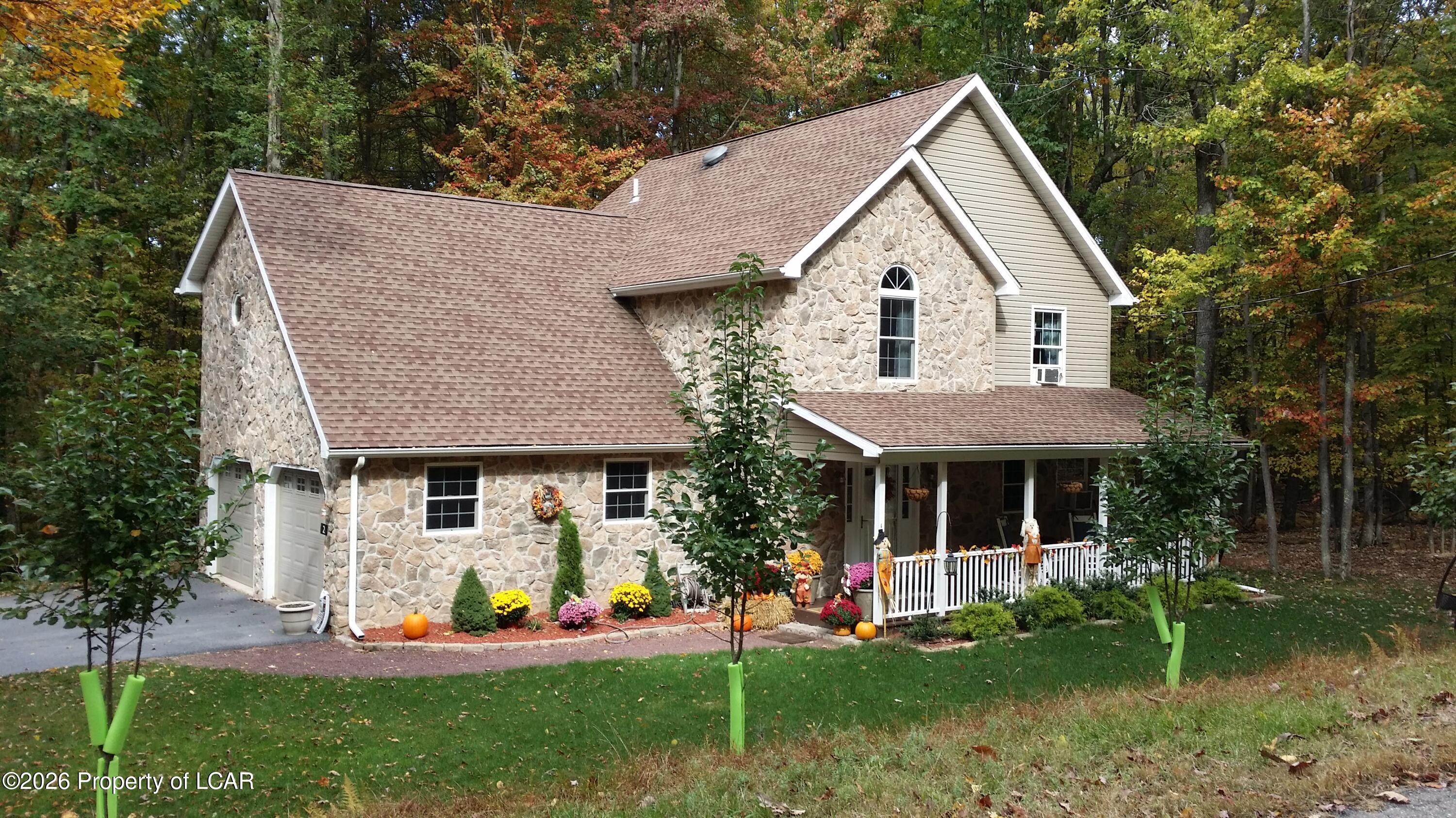 2 Arrowhead Drive — photo