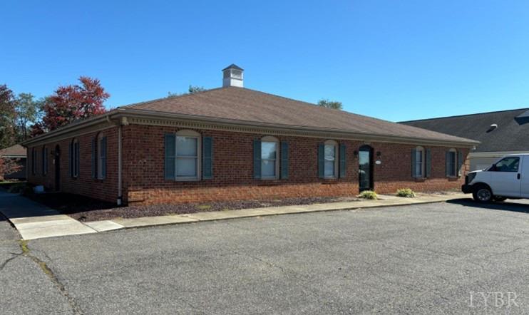 2815 Linkhorne Drive — photo