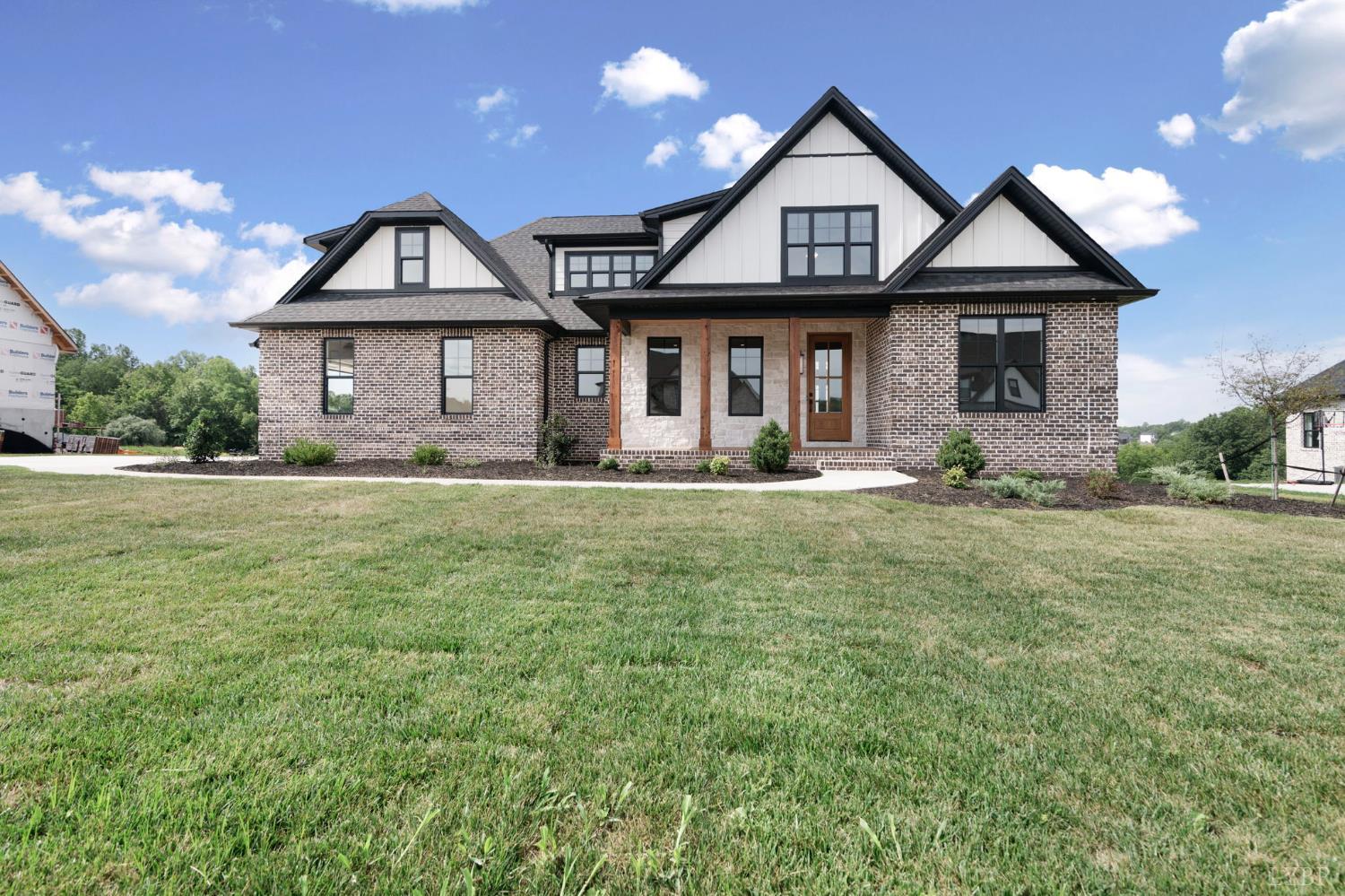 1105 Bravo Lane — photo