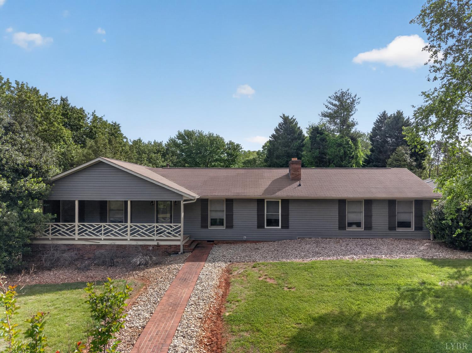 414 Holly Hills Drive — photo