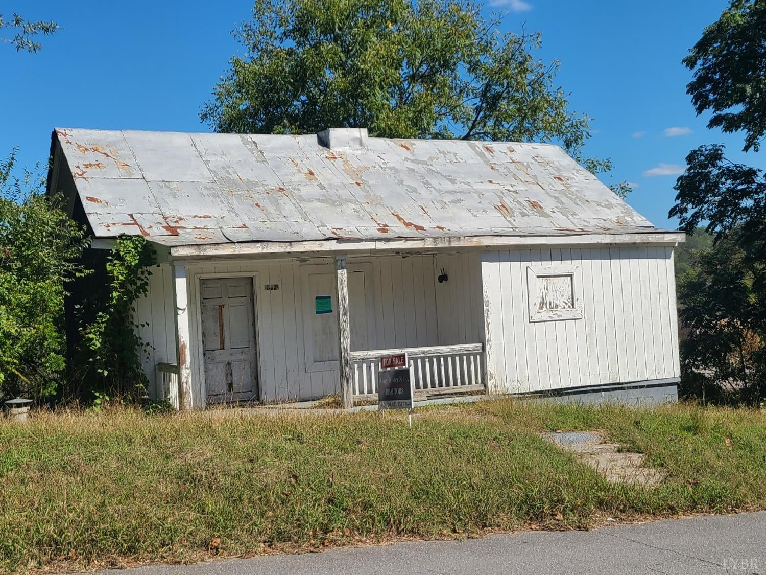 1814 East Lynch Street — photo