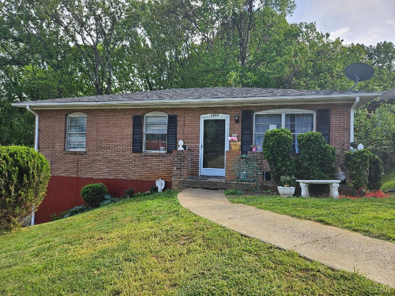 1424 Augusta Street — photo