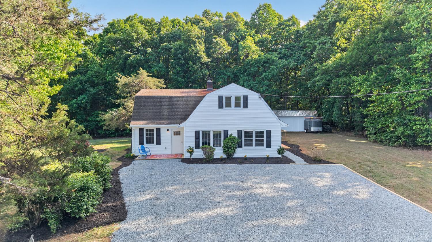 644 Campbell Crossing Road — photo
