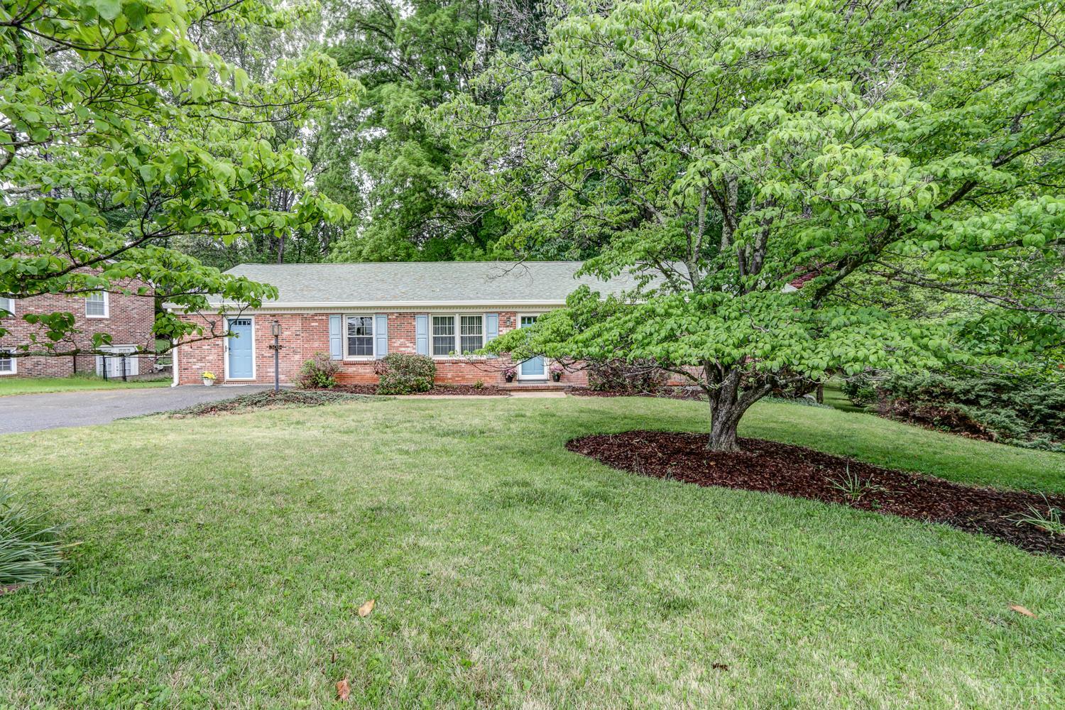 308 Robin Drive — photo