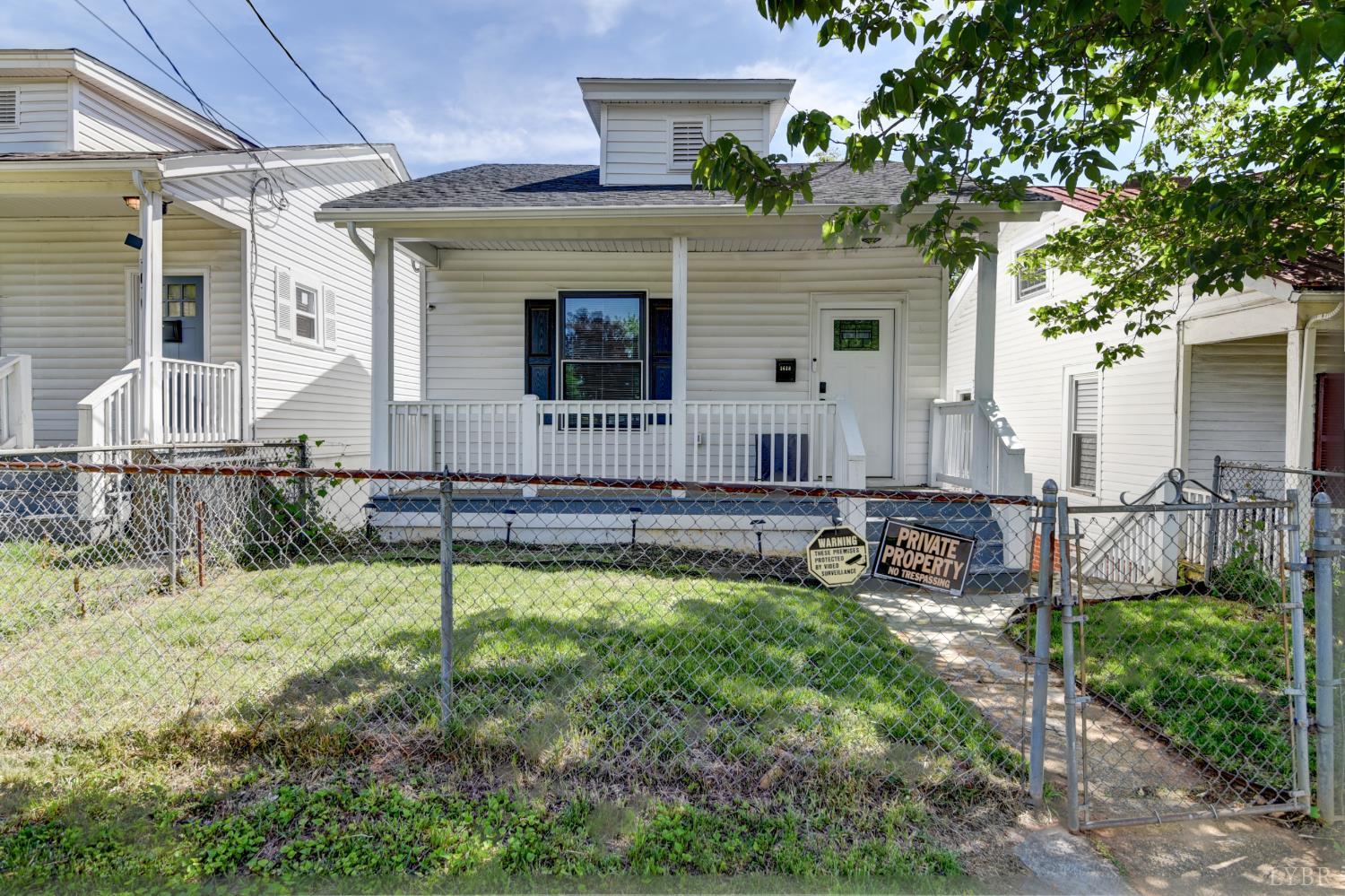 1618 Buchanan Street — photo