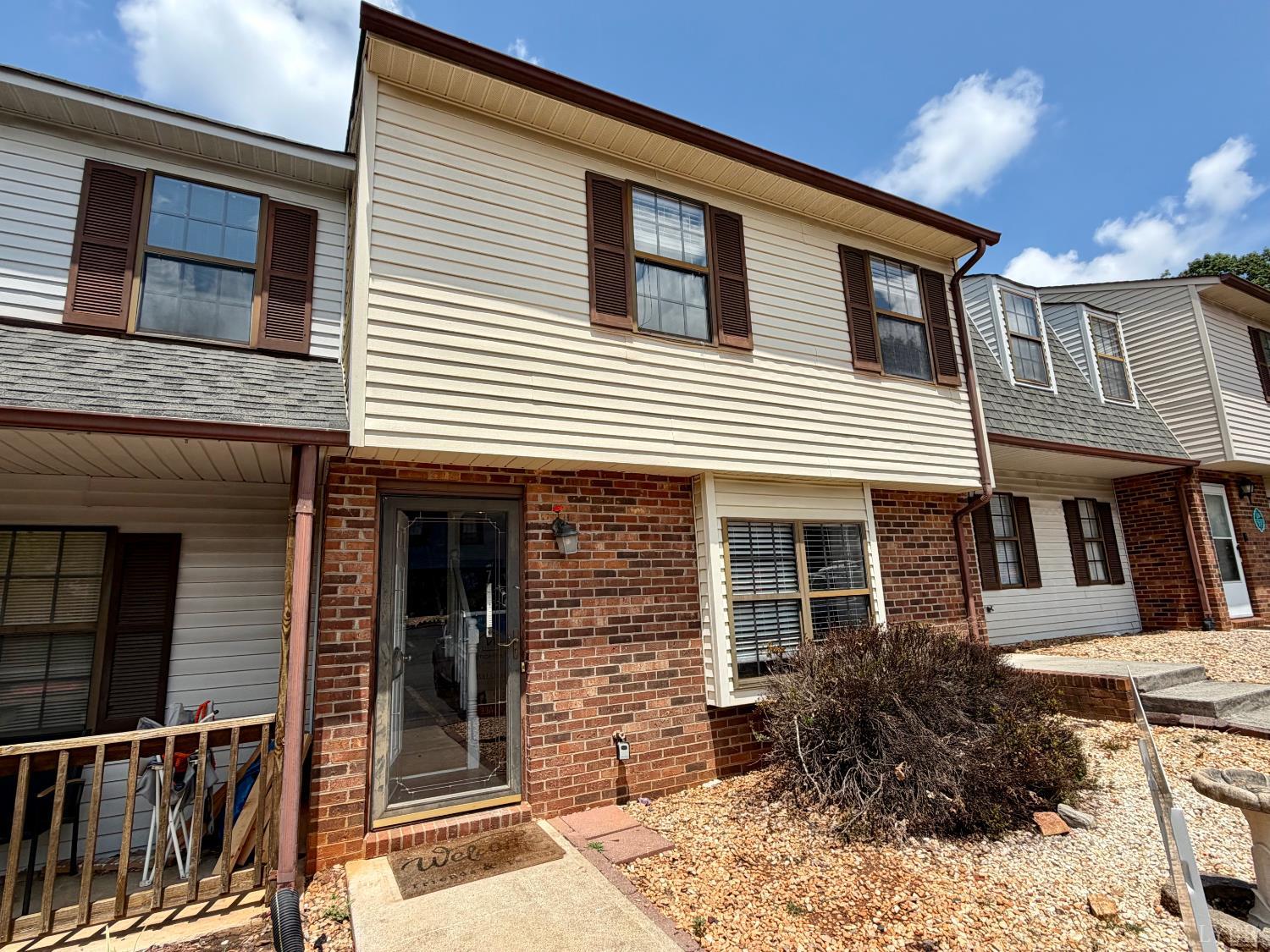 17 Cape Henry Court — photo