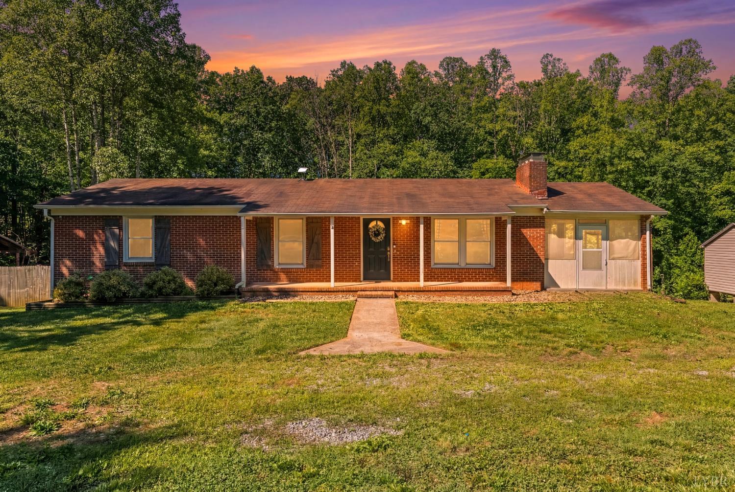 439 Gala Lake Road, Spout Spring, VA 24593
