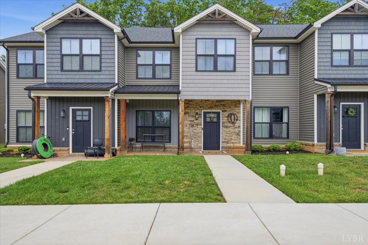 138 Sunburst Villa Drive — photo