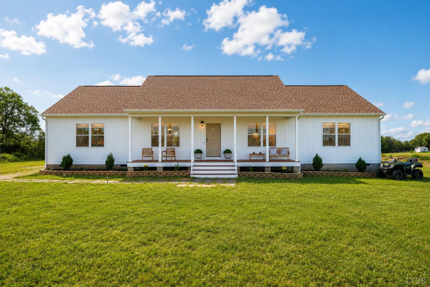 1136 Ryan Estates Lane — photo