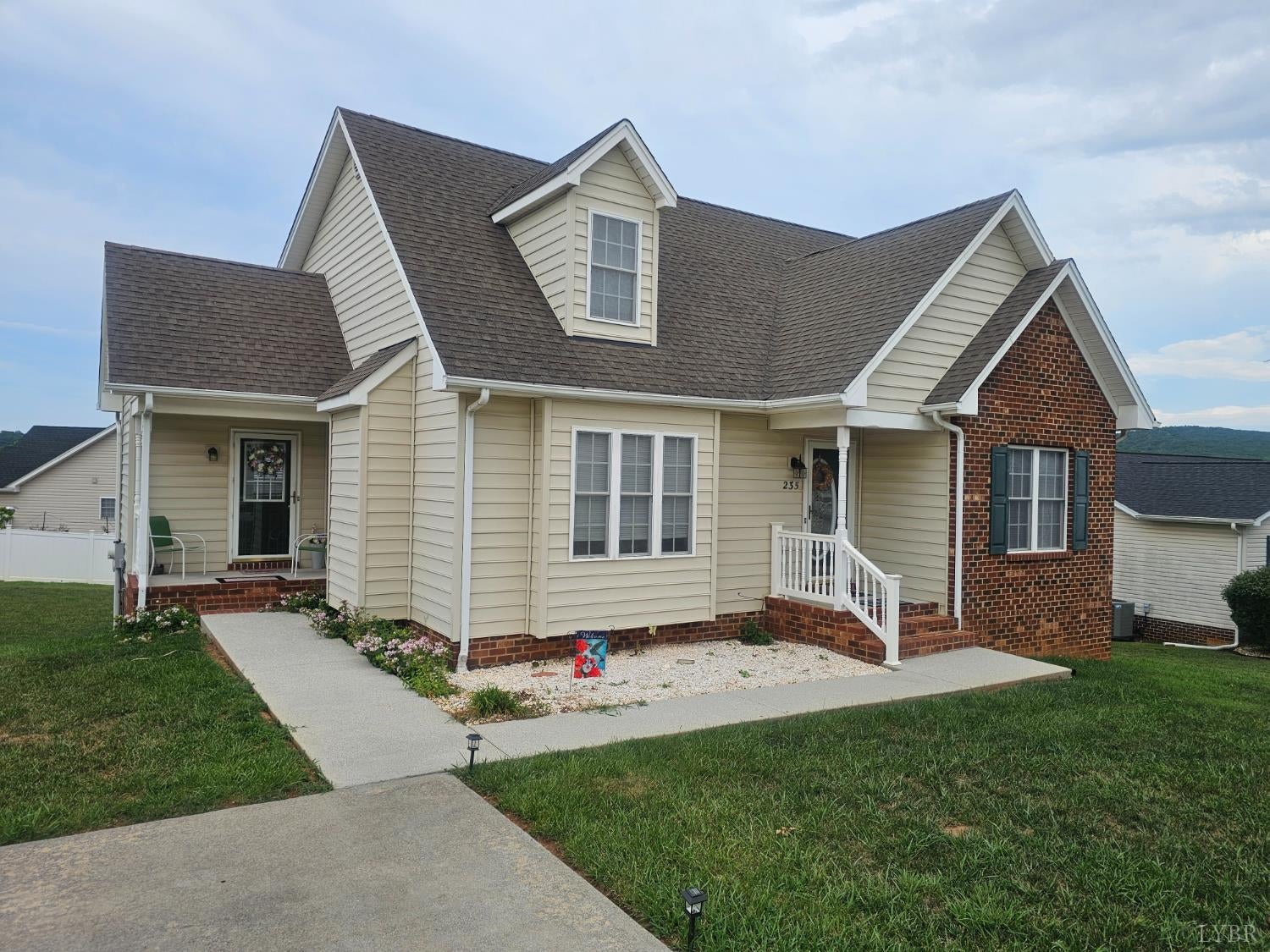 235 Russell Springs Drive — photo