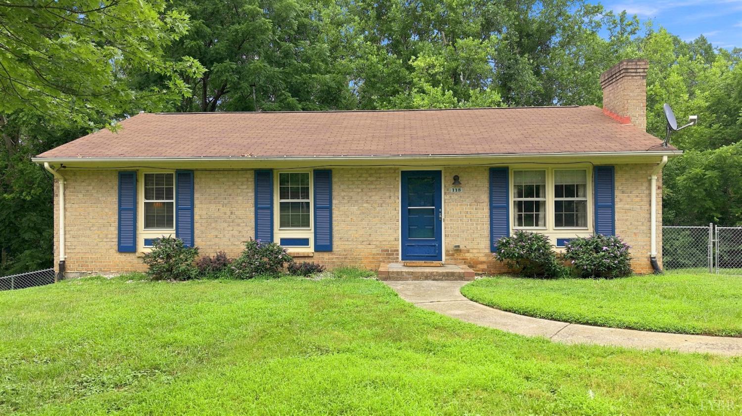 118 York Drive — photo