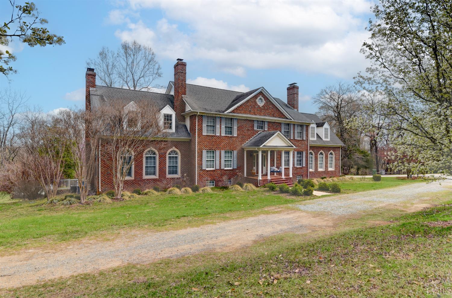 3471 Bellevue Road — photo