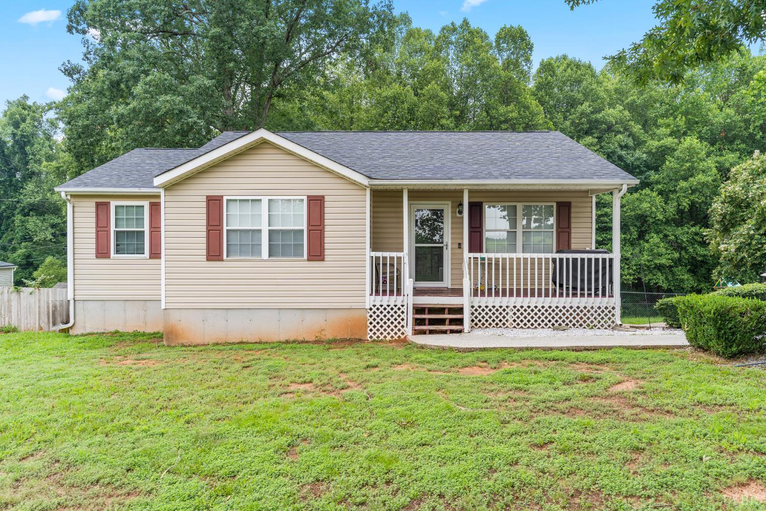 1529 Brookneal Highway — photo