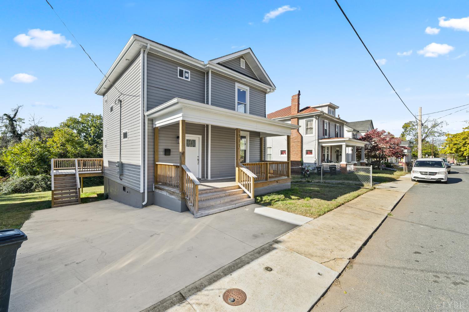 1211 Early Street — photo