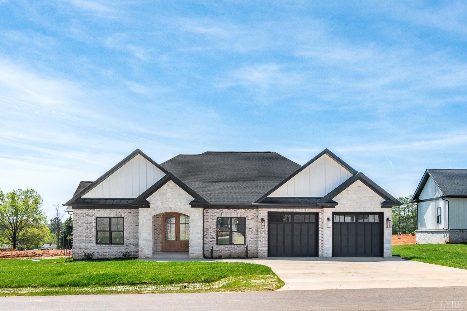 273 Crest Ridge Court, Rustburg, VA 24588