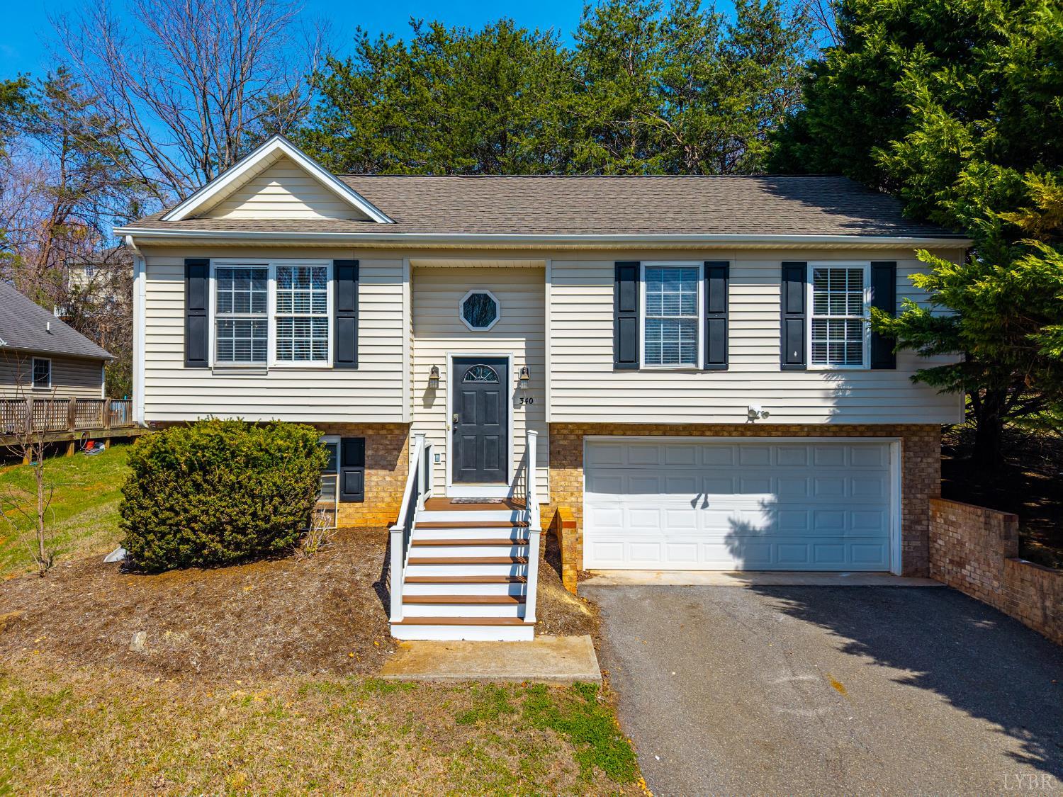 340 Blackhawke Drive — photo