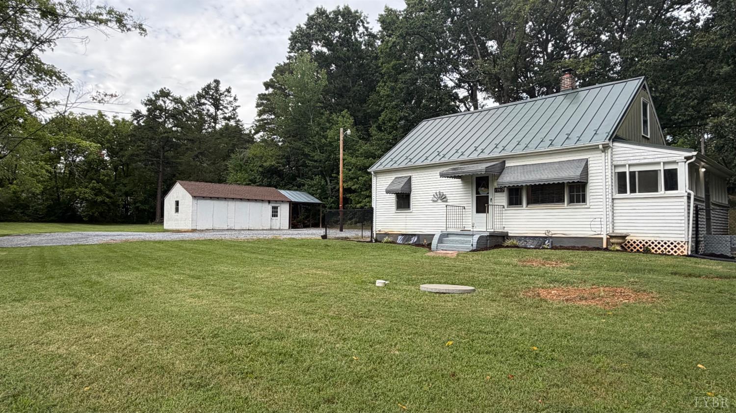 17817 Leesville Road — photo