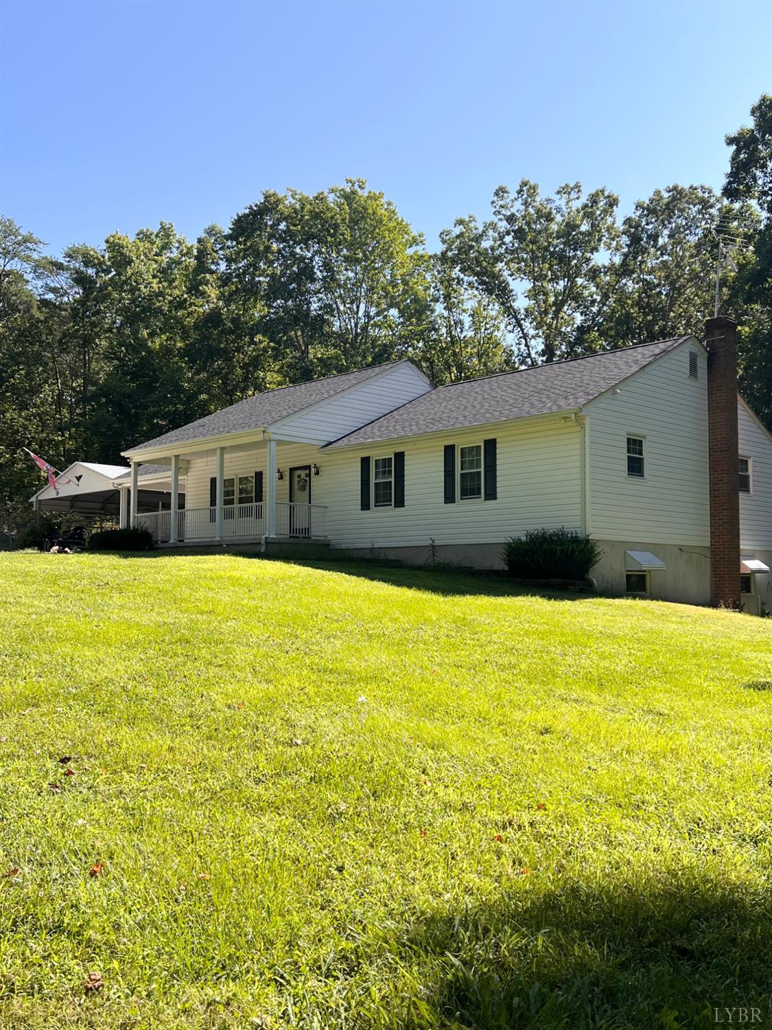 687 Partridge Creek Rd — photo