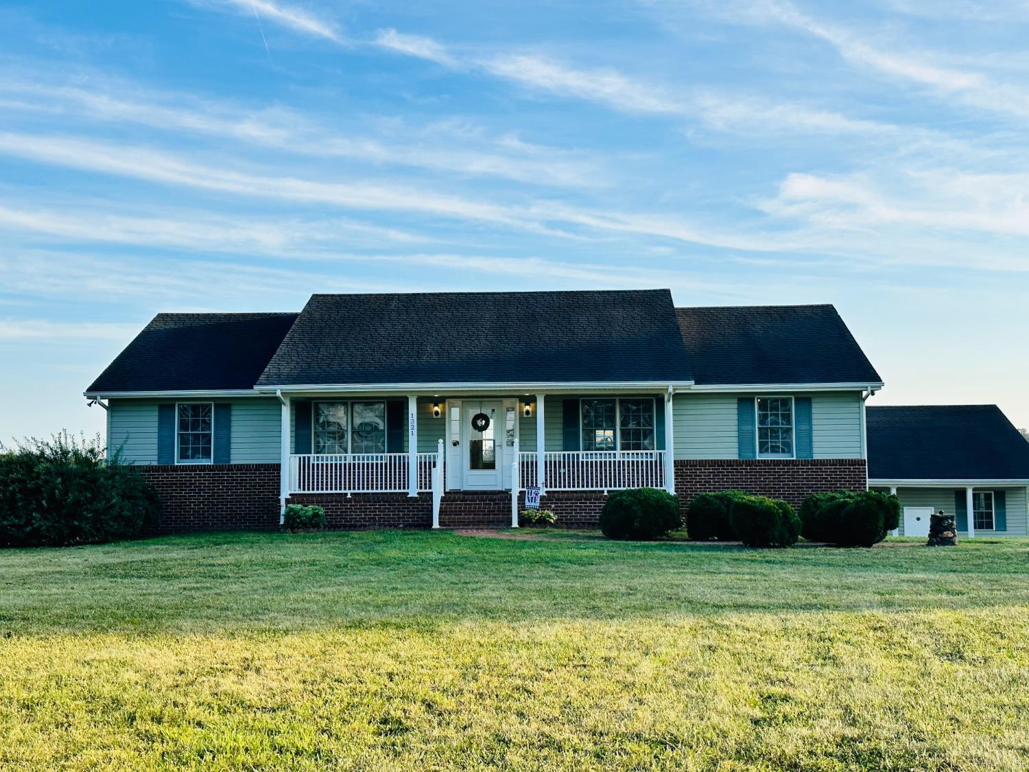 1321 Scenic View Road — photo