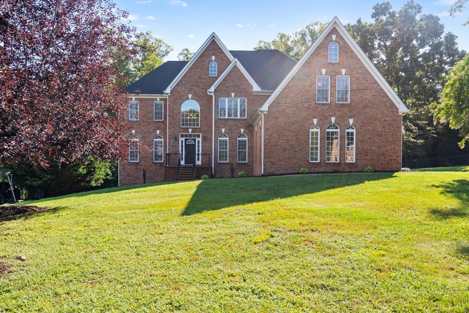 107 Trinity Court — photo