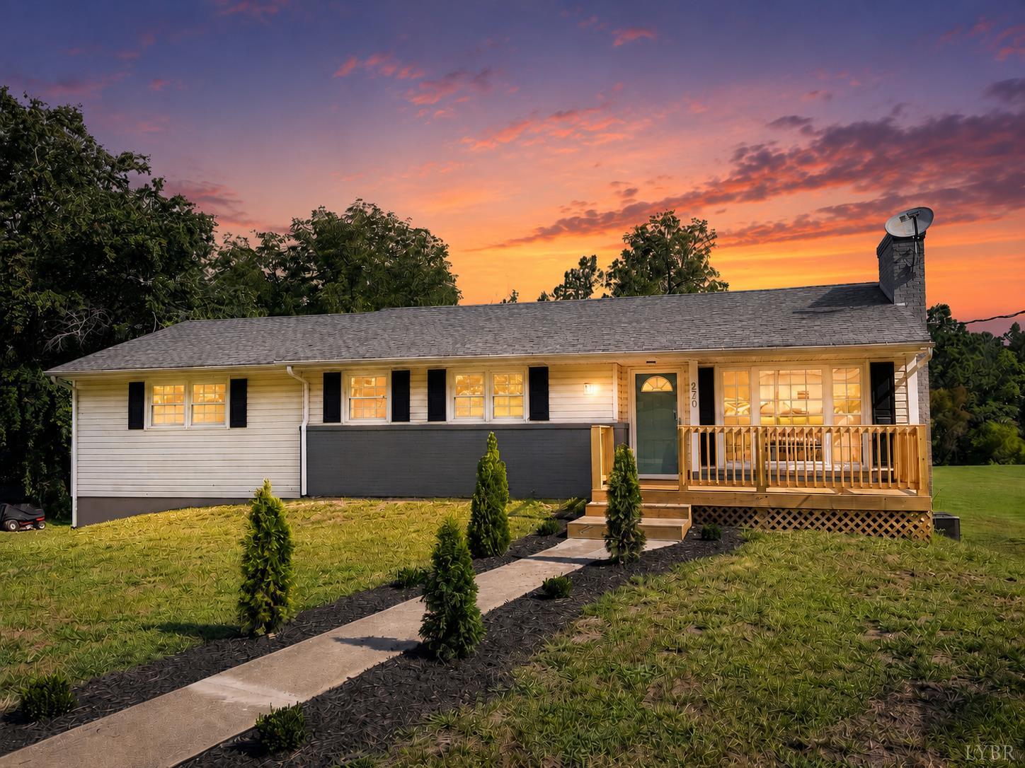 220 Stevens Rd. — photo