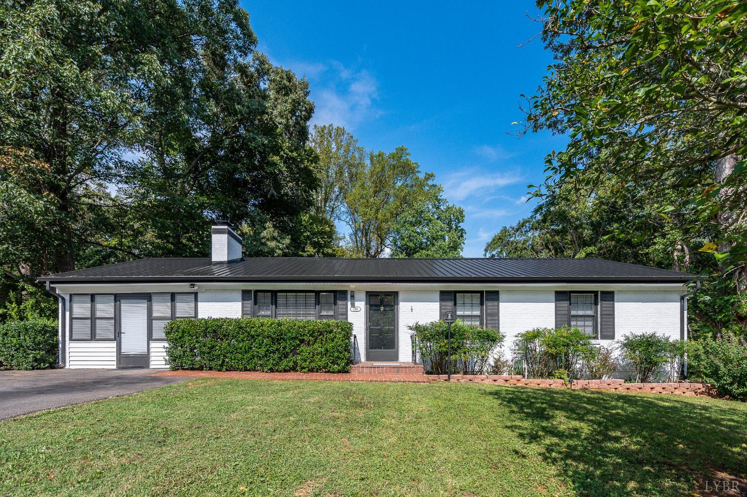 153 Lamont Circle — photo