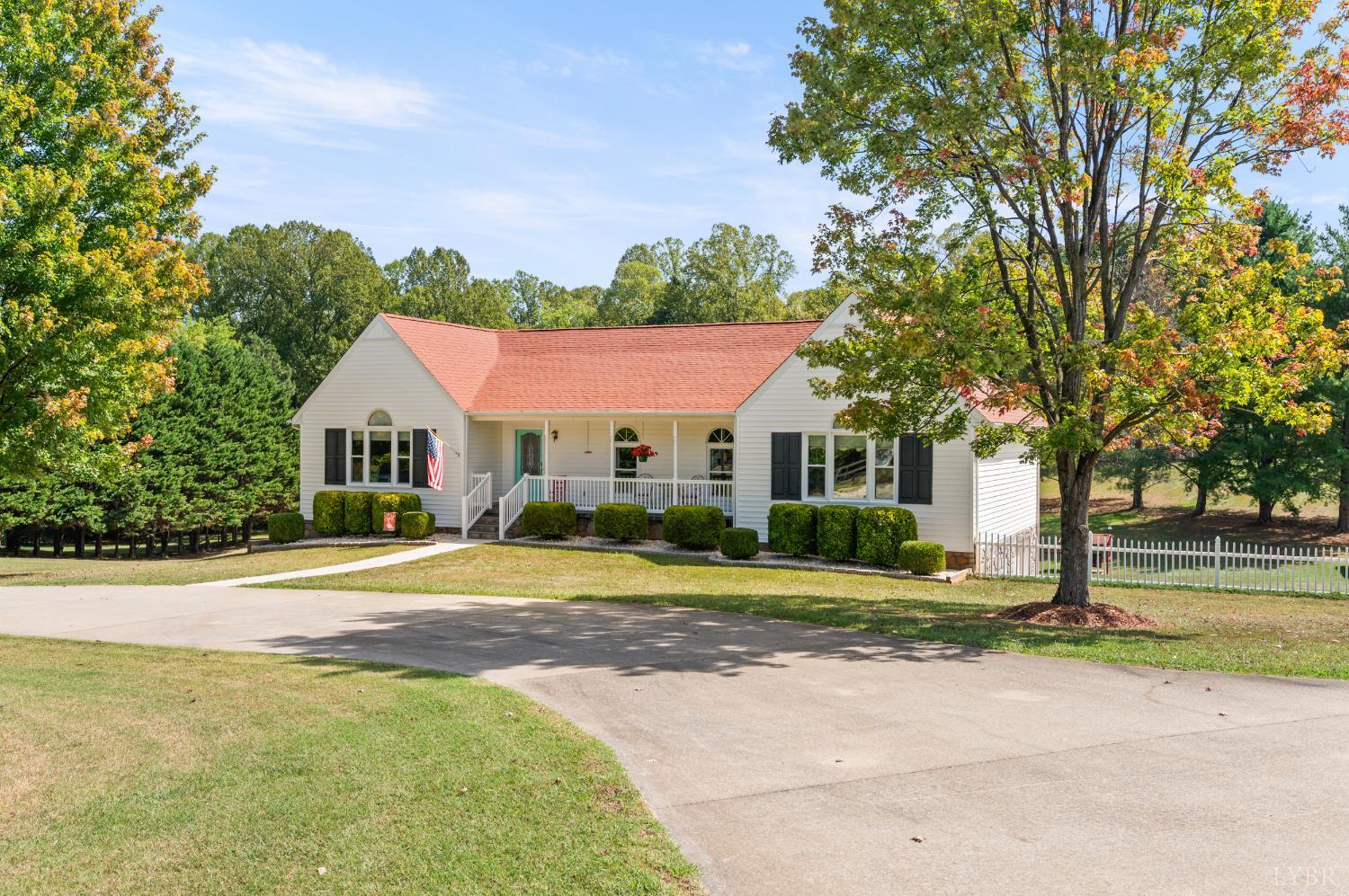 1085 Otterview Estates Drive — photo