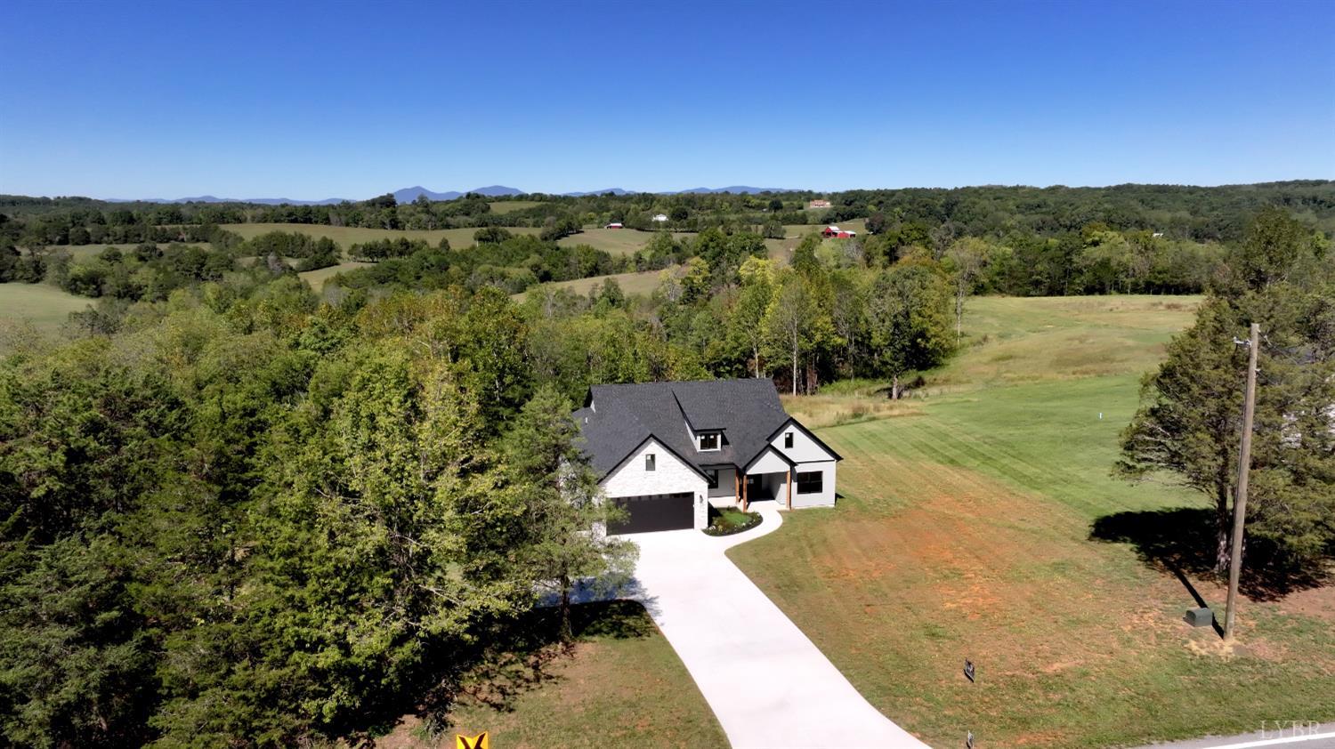 9726 Leesville Road, Evington, VA 24550 — photo 3