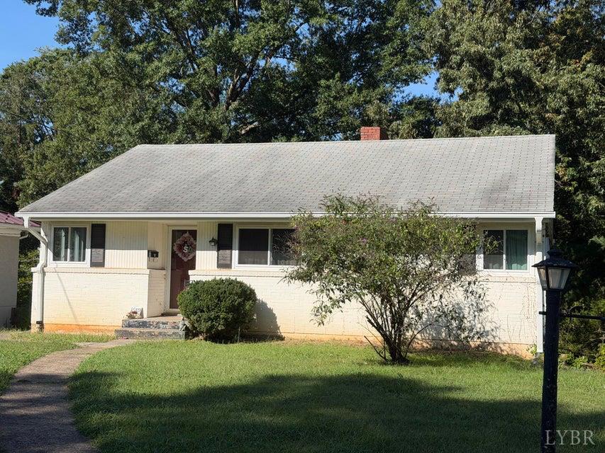 1689 Spottswood Place — photo