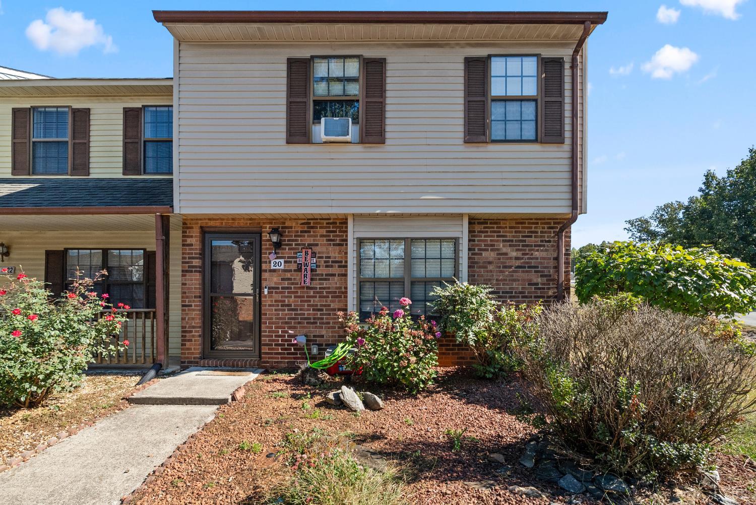 20 Cape Henry Court — photo