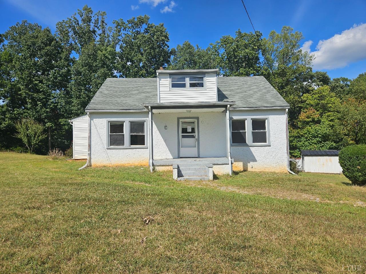 185 Eastview Drive — photo