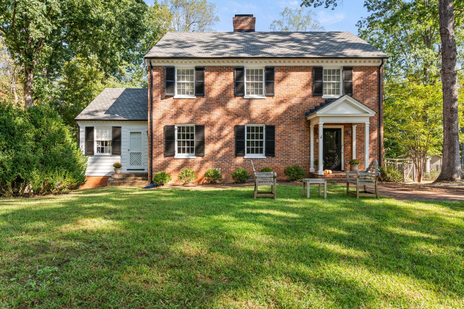 1543 Lexington Drive — photo