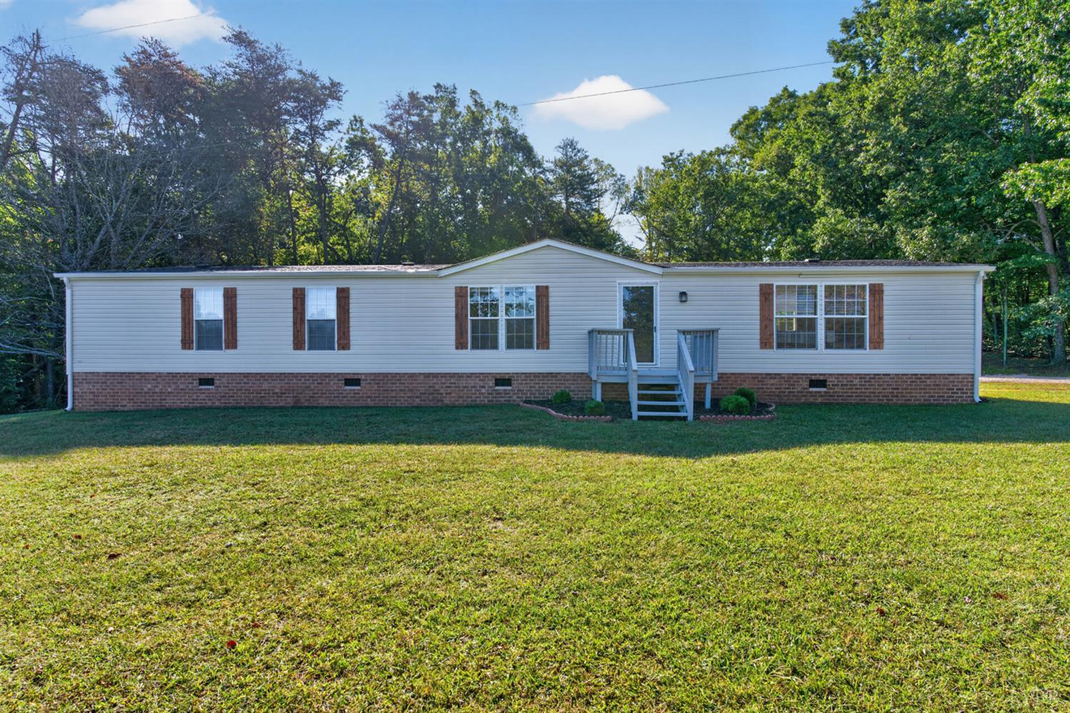 3873 Sugartree Church Road — photo
