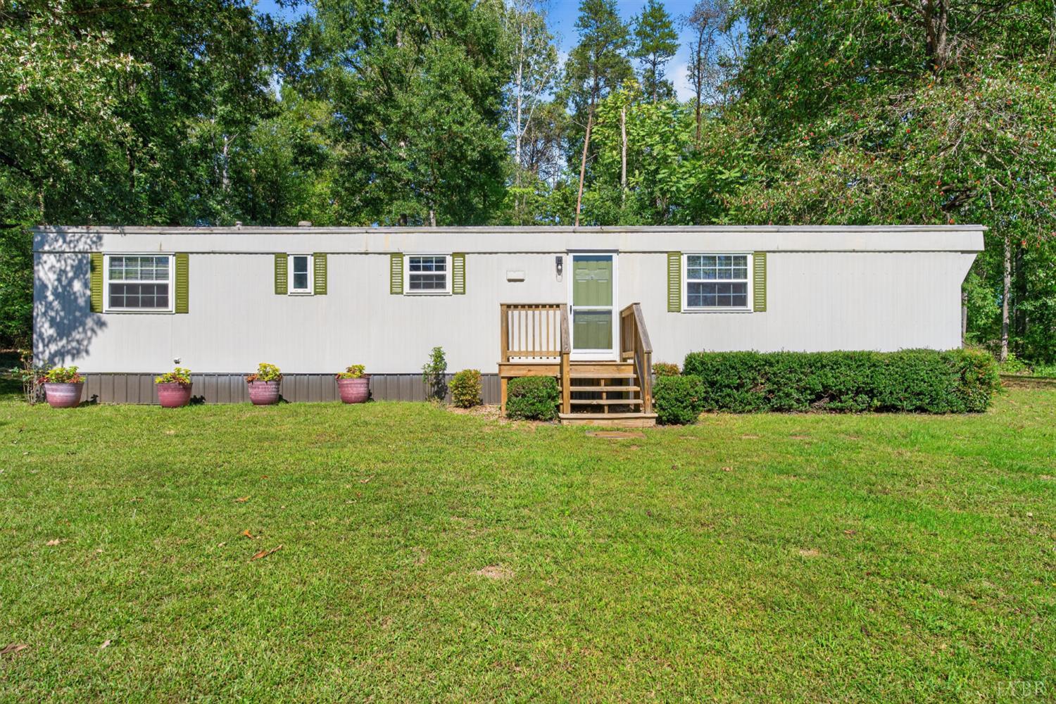 9488 Red House Road — photo